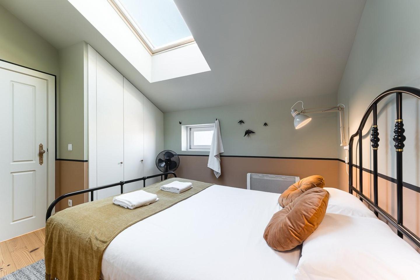 Guestready - Spacious And Modern Apt W/ Skylight OOporto Extérieur photo